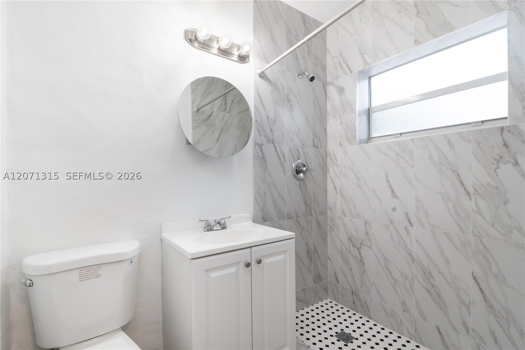 1450 SW 6th St – photo 4