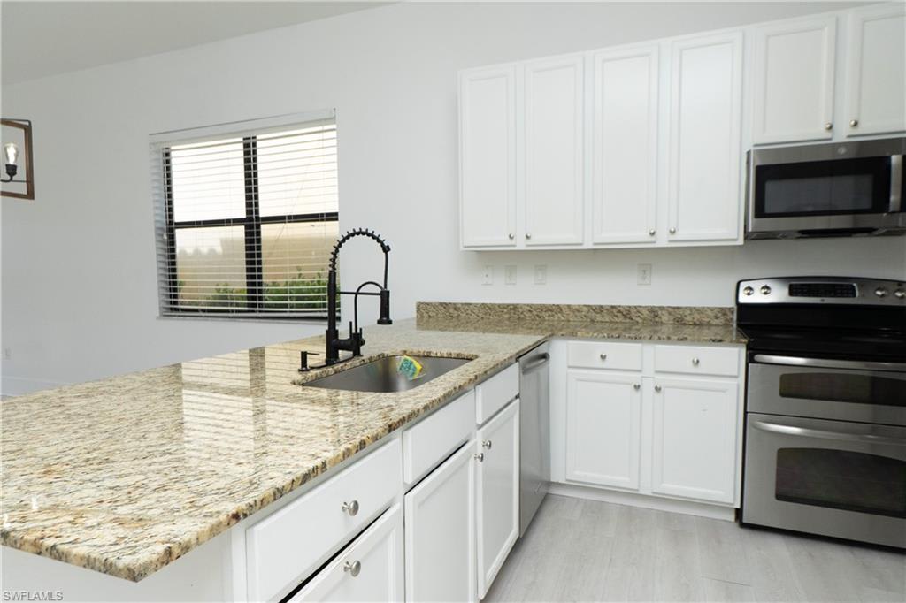 5360 Brin Way – photo 3