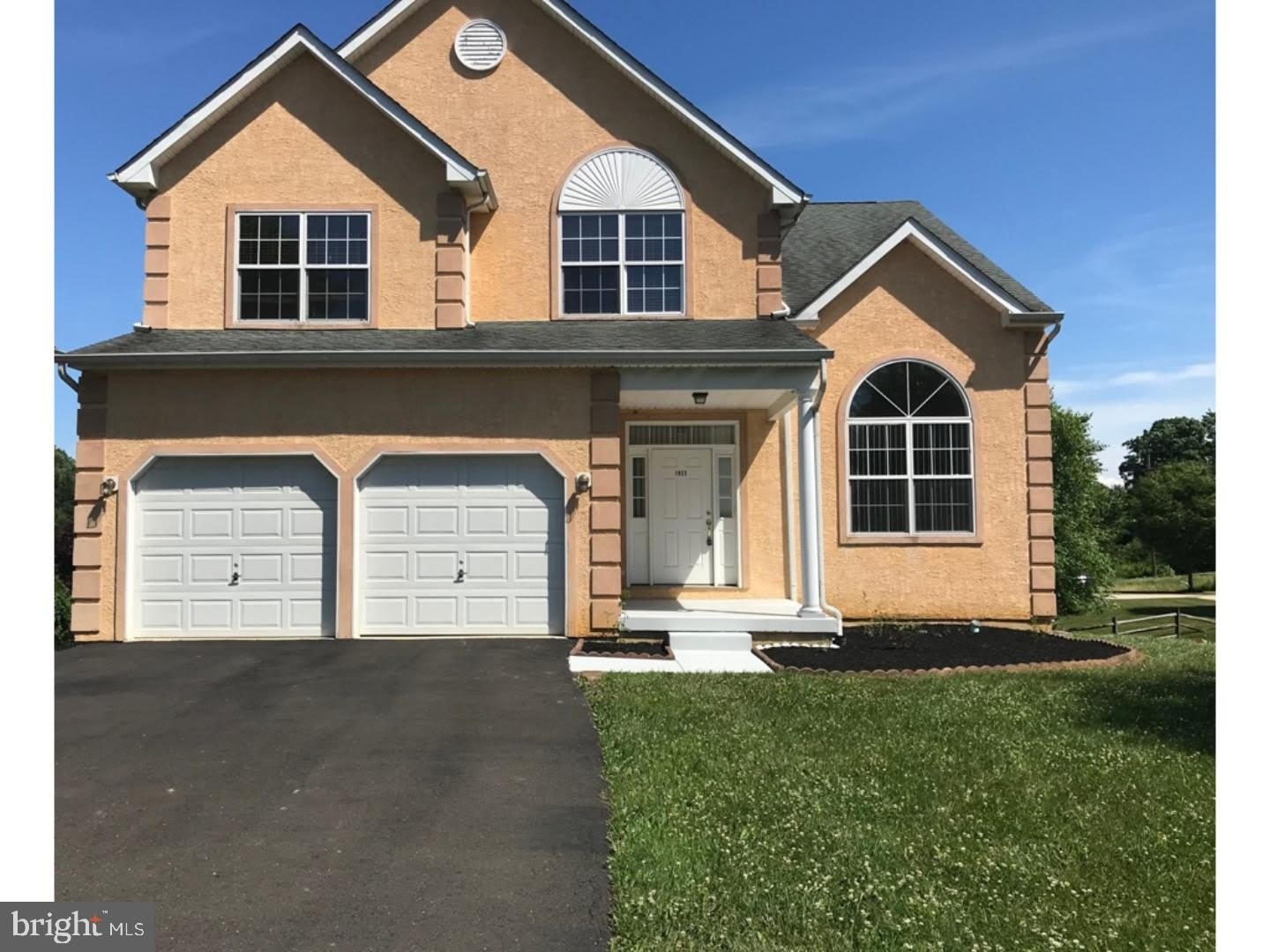 1933 Saxon Drive – photo 1