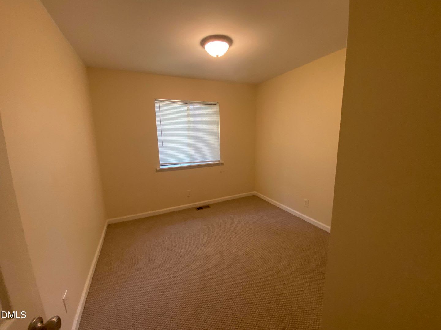 2420 Stadium Dr APT E – photo 4