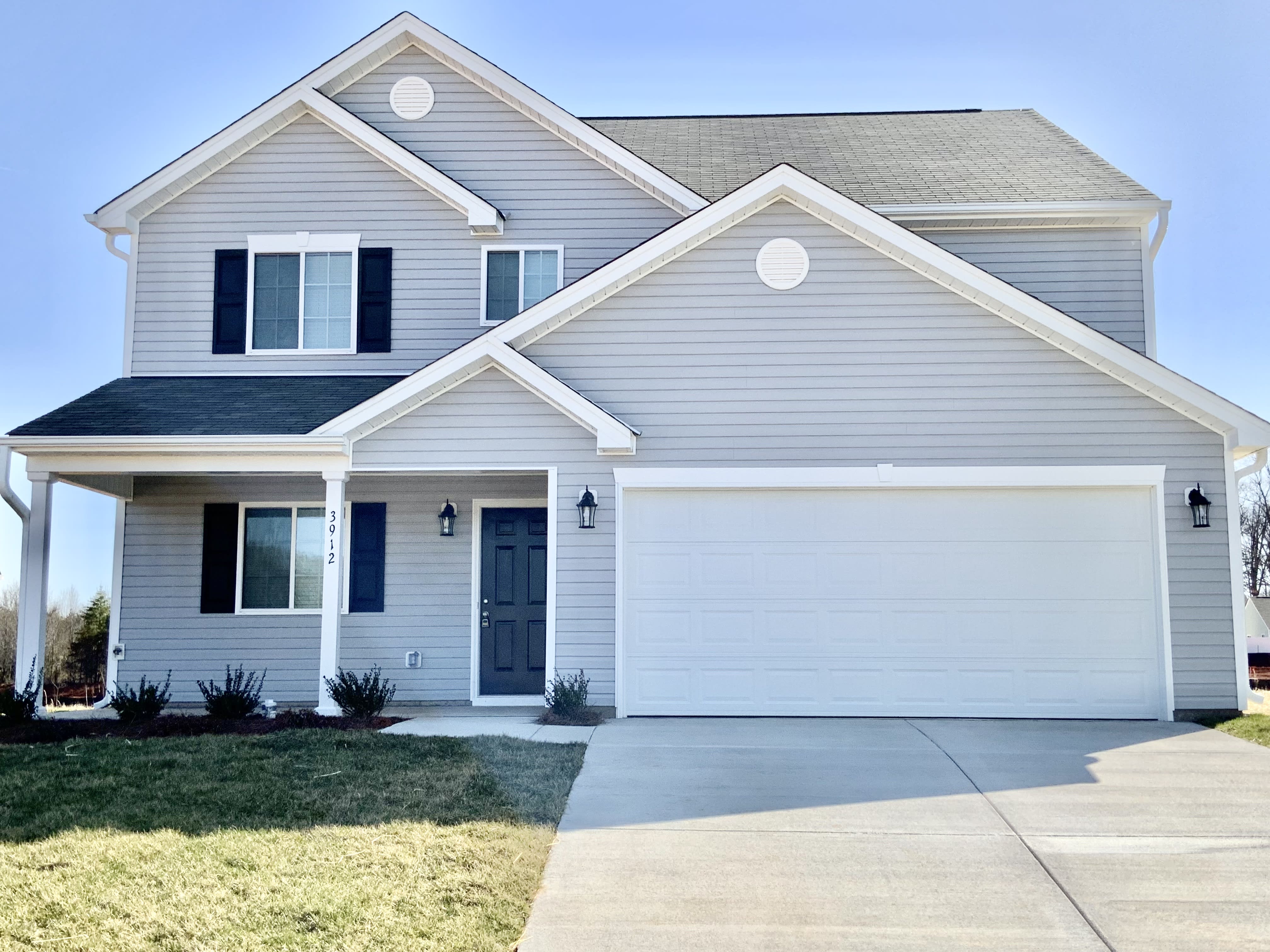 3912 Bissett Wy – photo 1