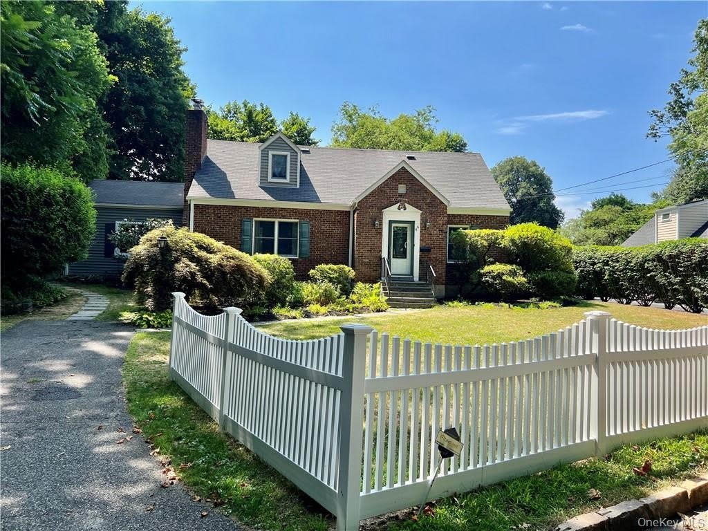 46 Beechwood Road – photo 1
