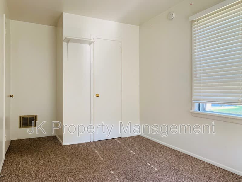 421 14th Street N – photo 5