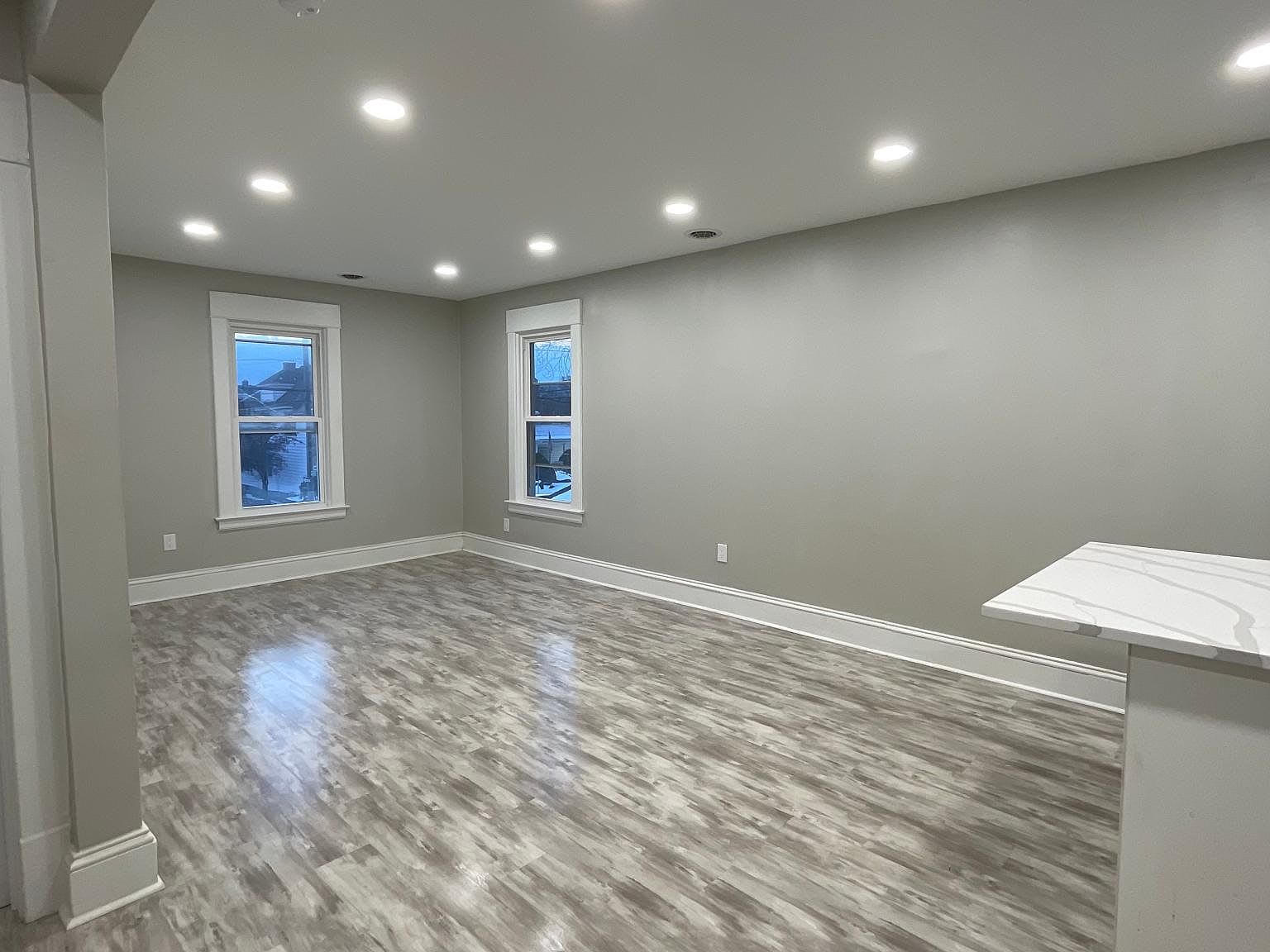 1425 State St – photo 1