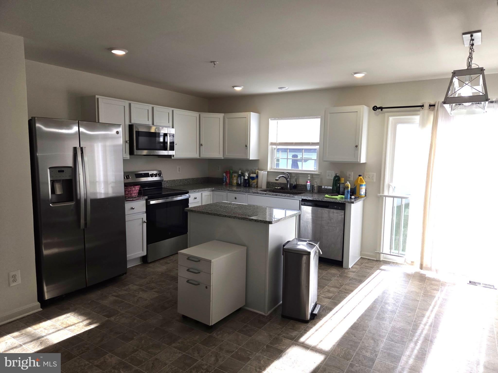 57 MADISON PAIGE DR – photo 3