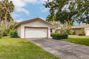 827 Nw 87Th Ave – photo 1