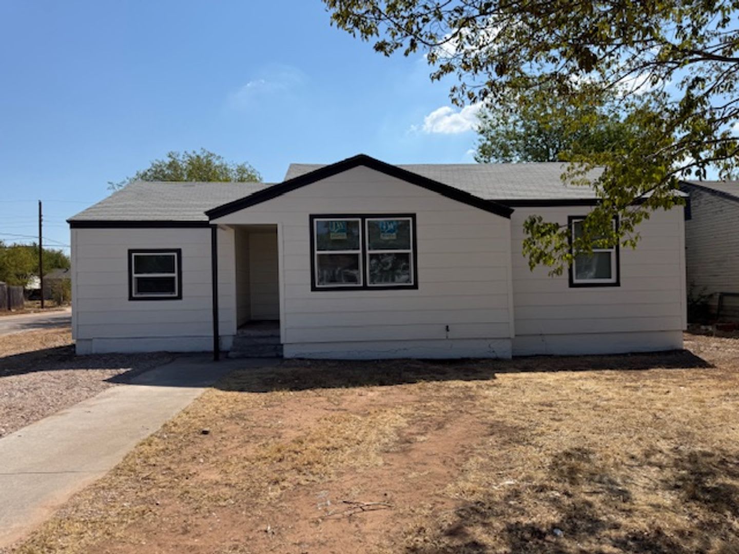 1349 Graham – photo 1