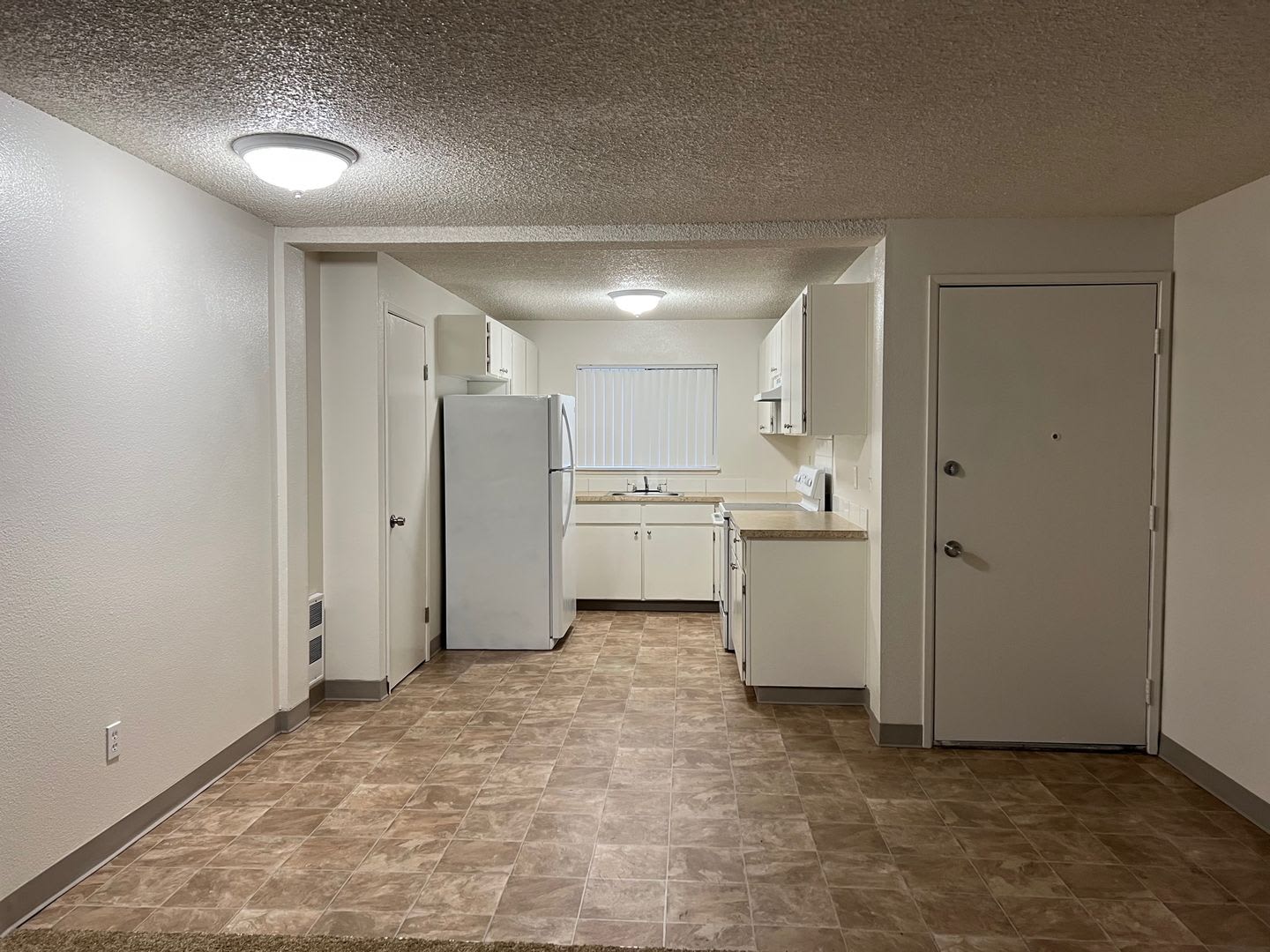 Almost all plank flooring -Beautiful Newer Built Home Central location! – photo 1