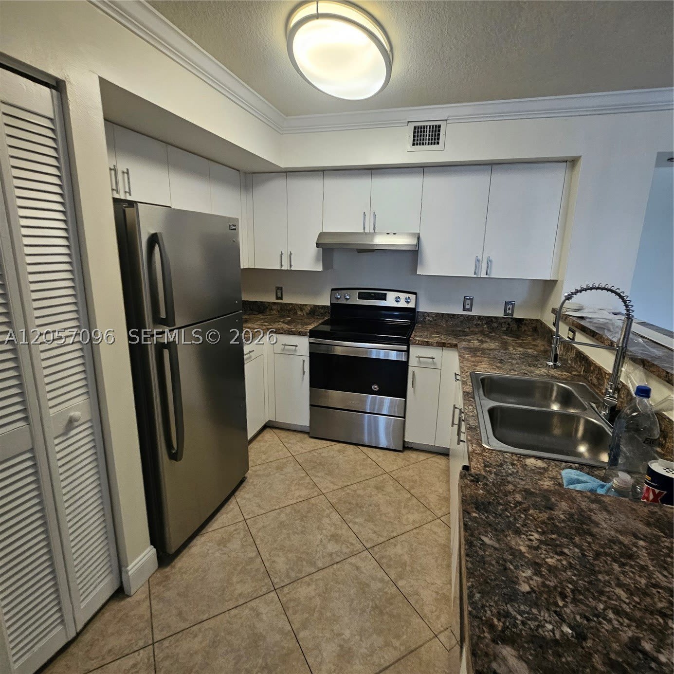 12124 Saint Andrews Pl – photo 3