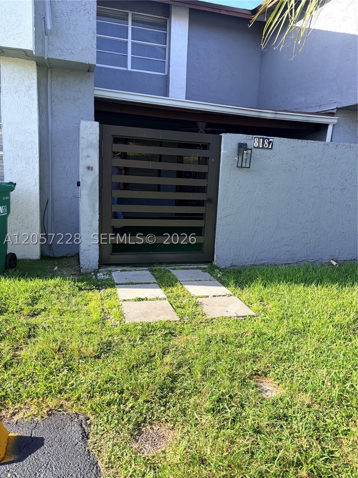 8187 NW 99 St – photo 4