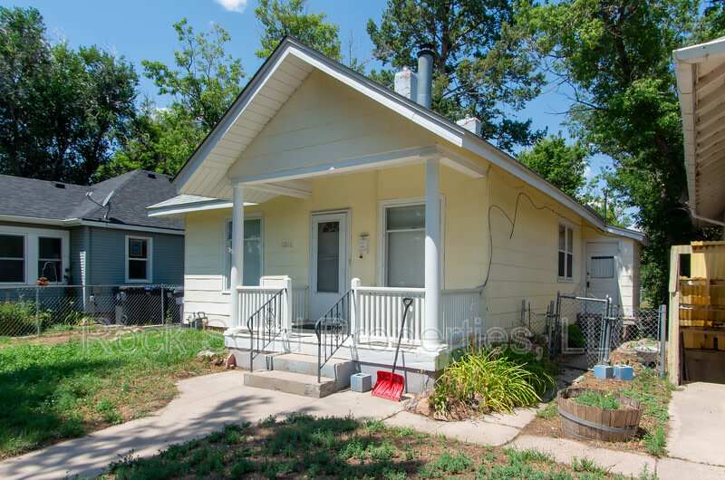 1216 Talbot Court – photo 2