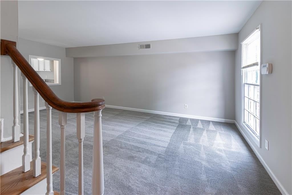 3071 Colonial Way – photo 4