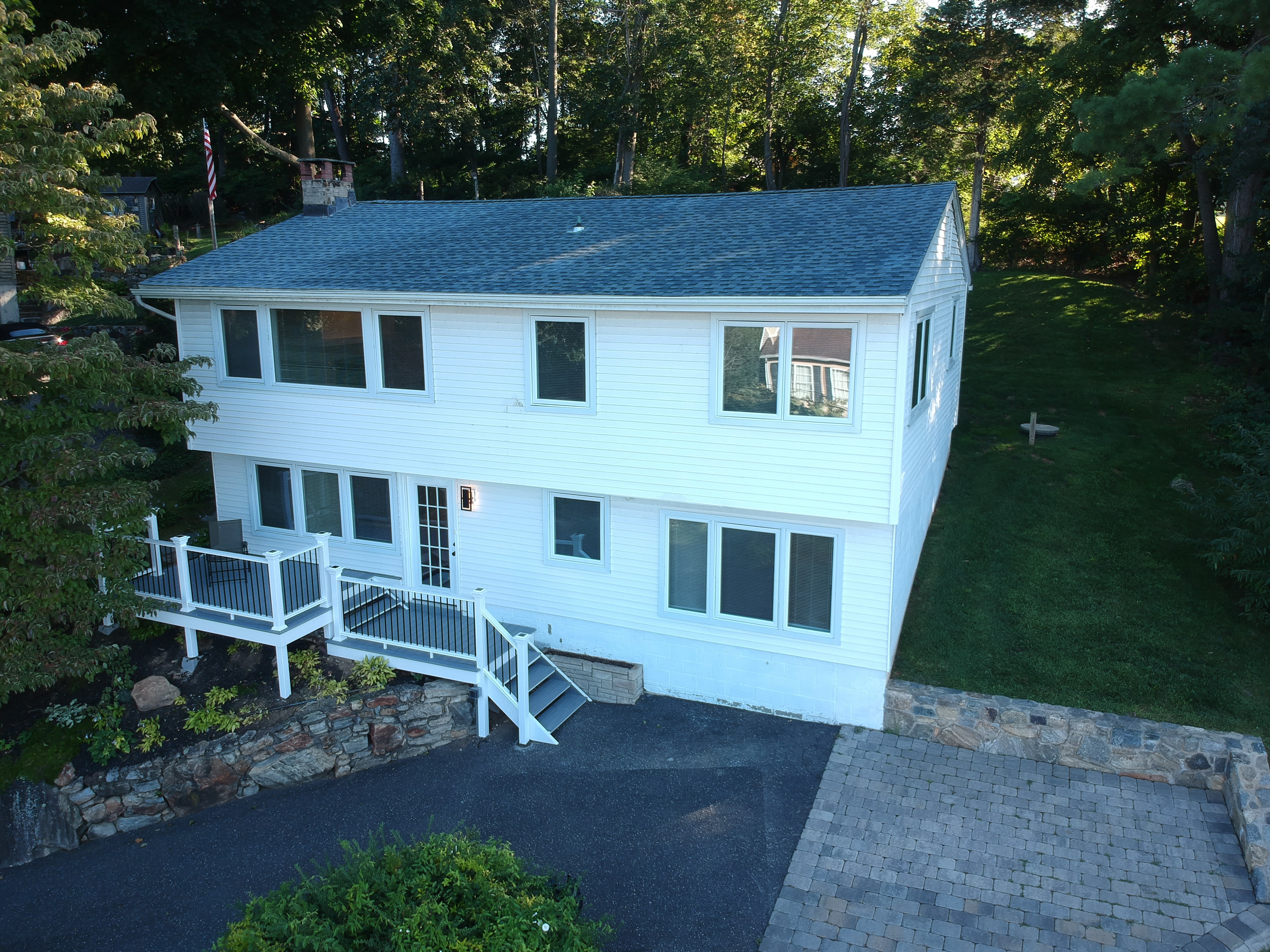 9 Longview Dr – photo 1