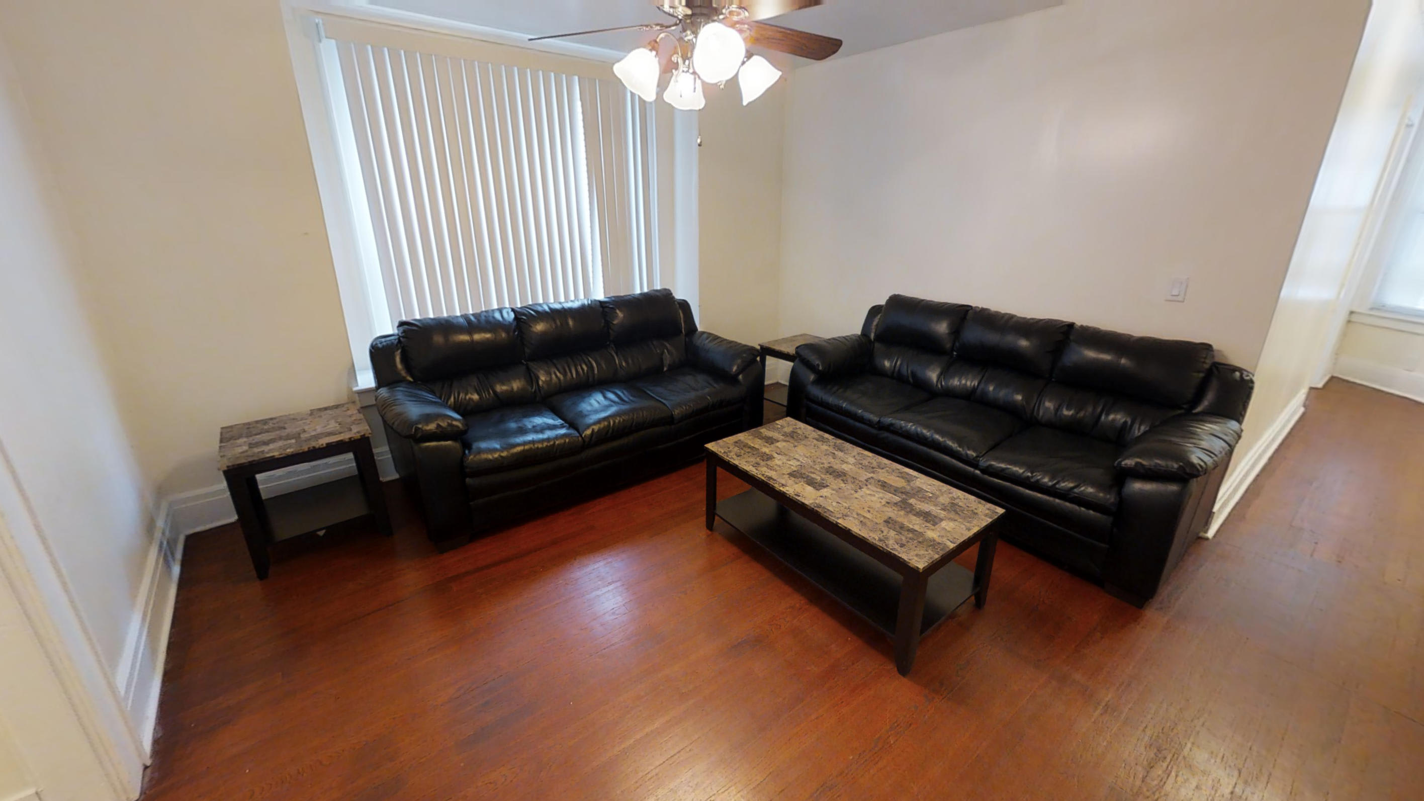 618 Westcott St Apt 1 – photo 2