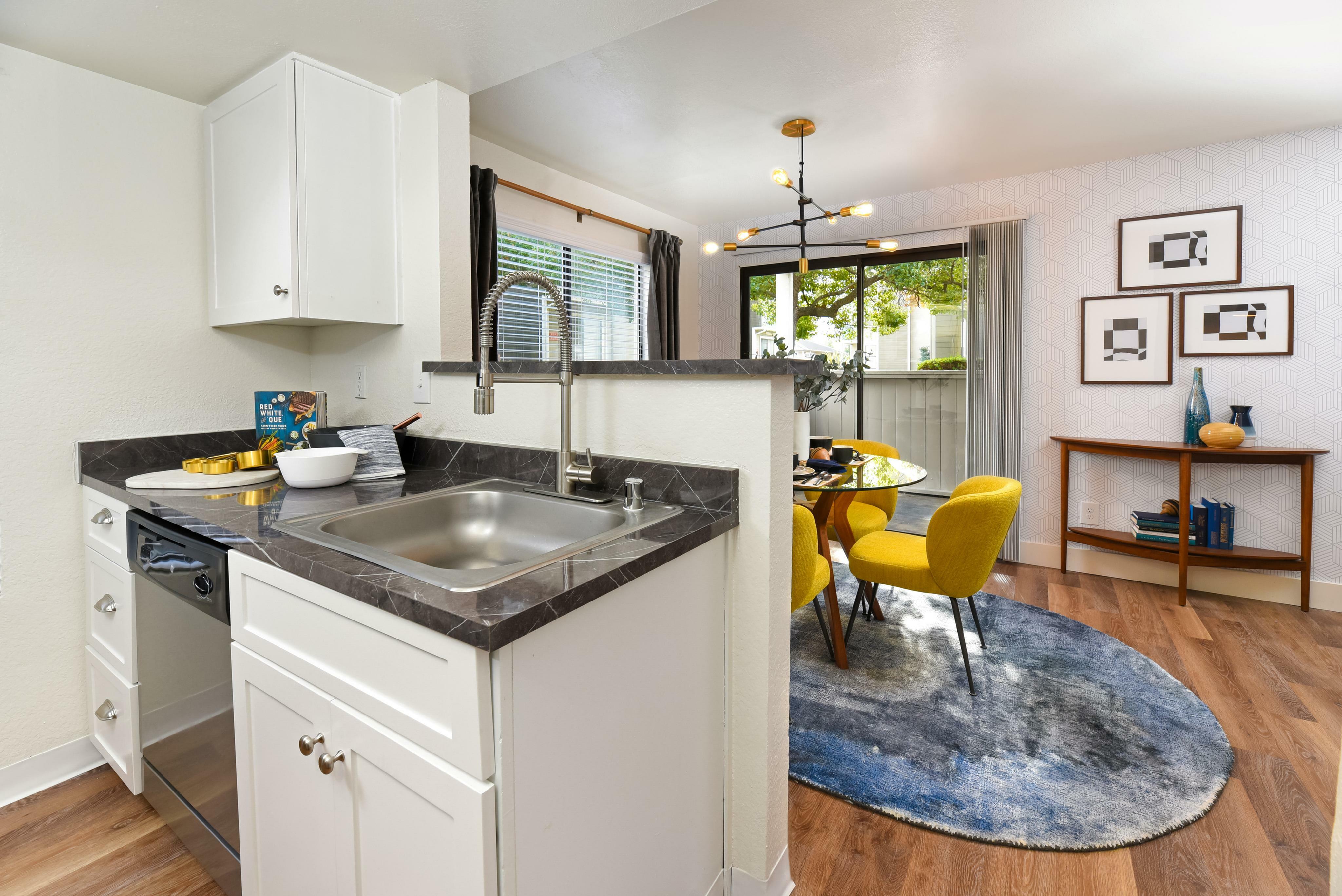 Diamond Hillside – photo 3