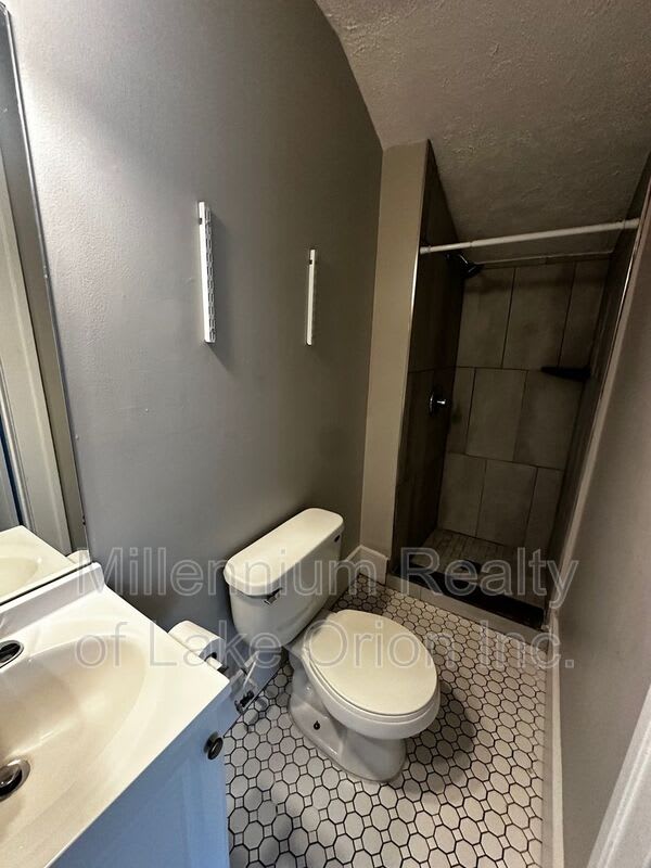 2305 Pine Lake Ave – photo 4