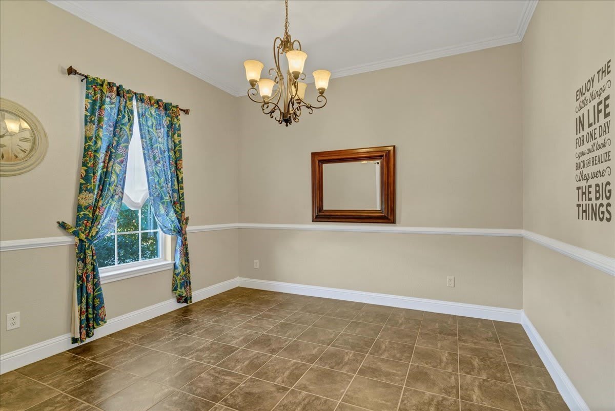 3300 Fountain Way – photo 4