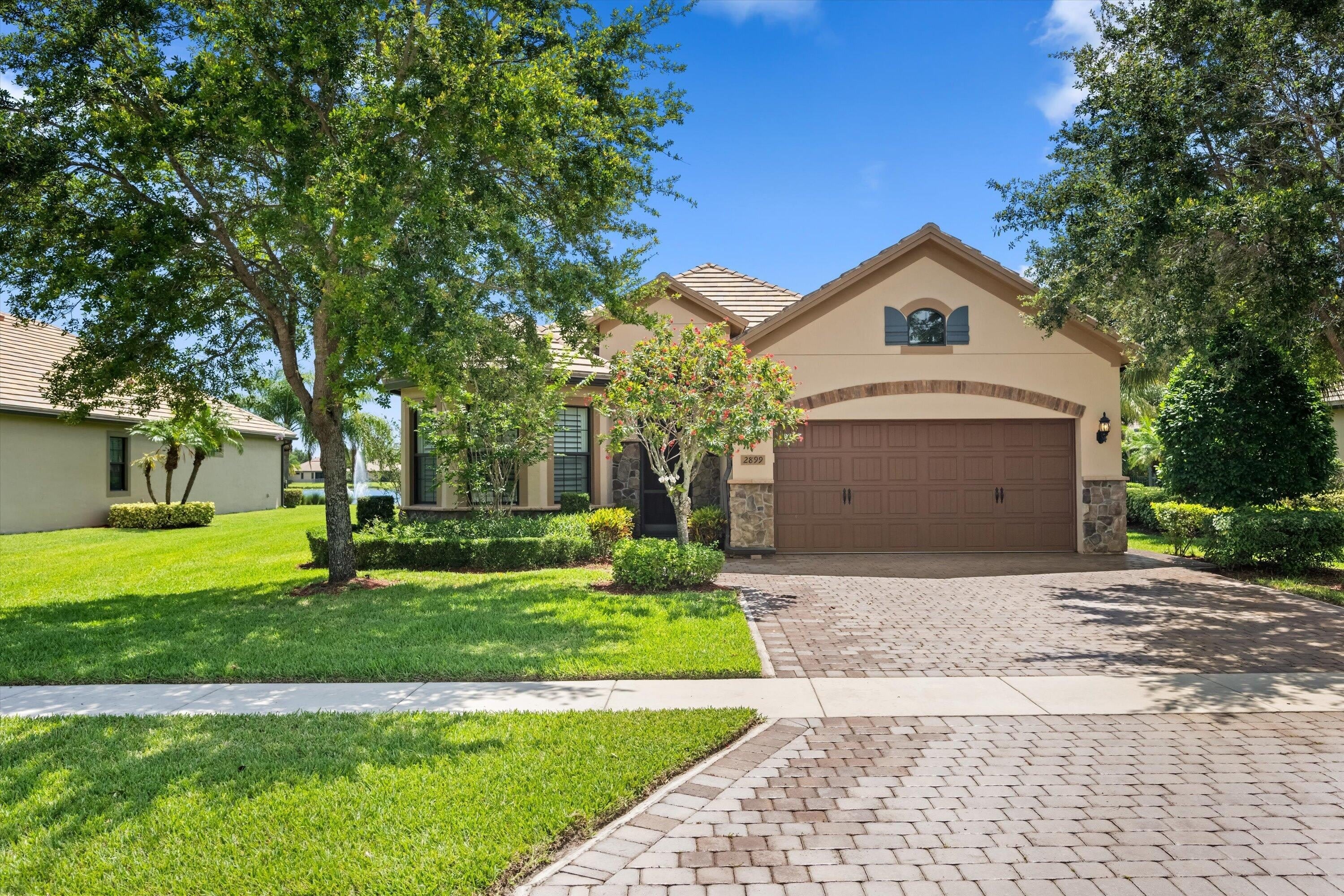 2899 Florence Street – photo 2