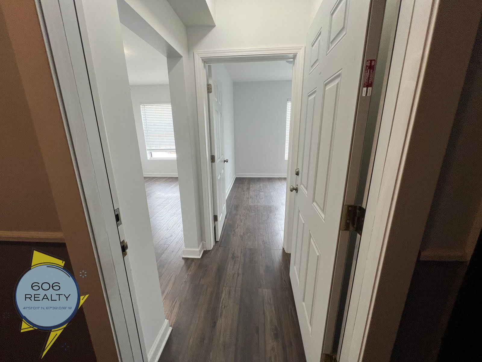 3420 West Irving Park Road – photo 2