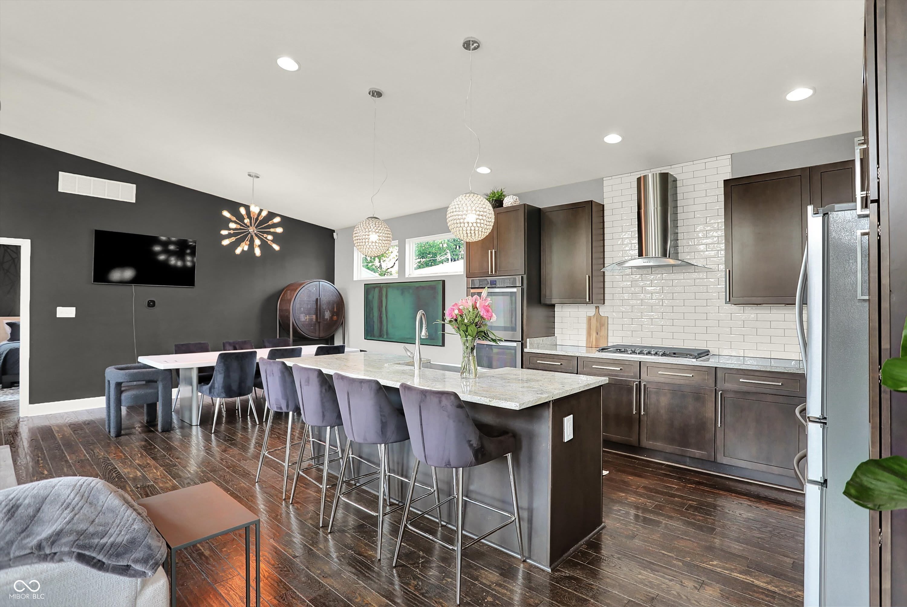 1334 Laurel Street – photo 5