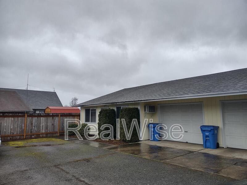 120 Sunny Ln – photo 3
