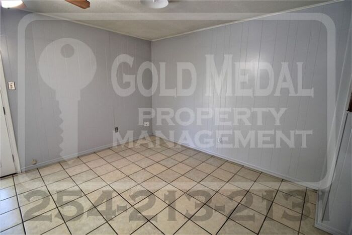 708 West Washington Avenue – photo 4