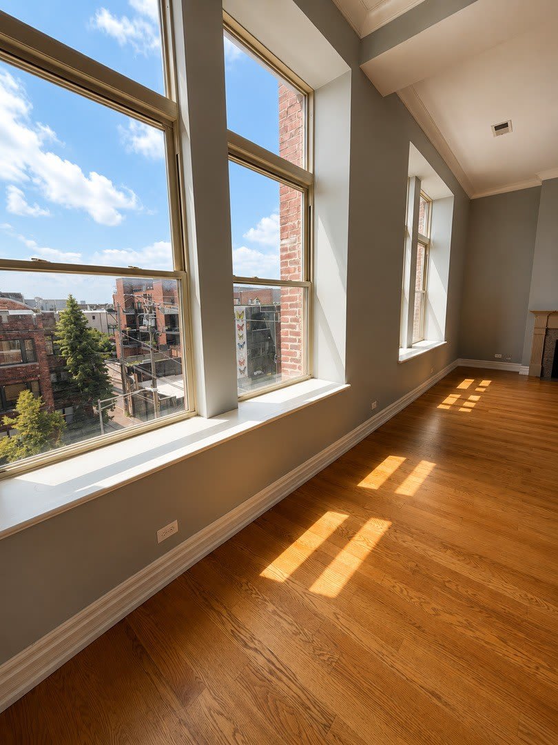 1470 W Carmen Avenue – photo 3