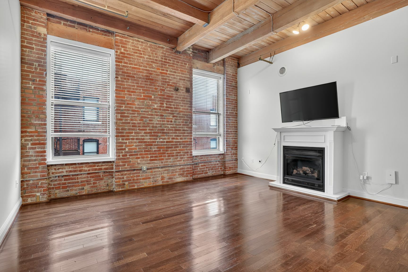 612 Central Street – photo 5