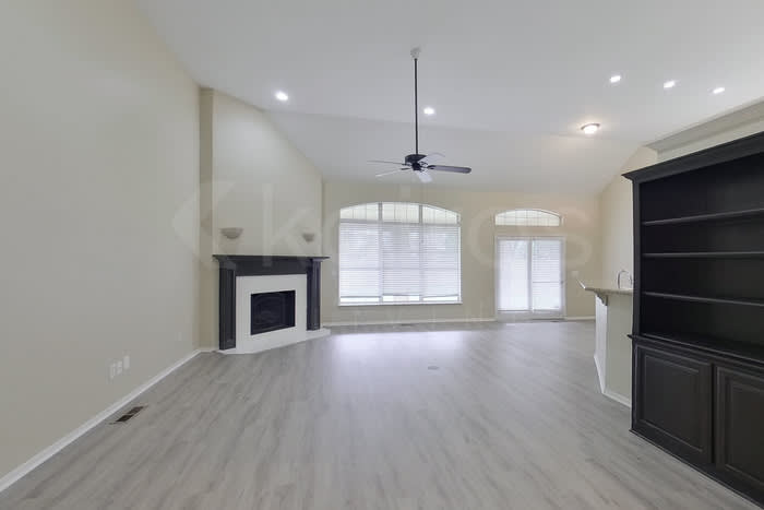 7208 Northwest 131st Street – photo 2