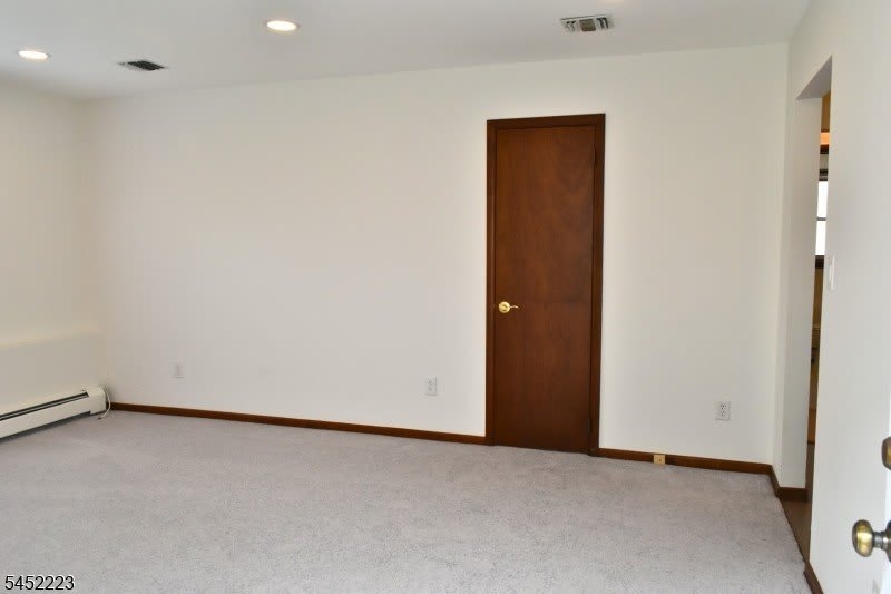 28 Elmhurst St – photo 5