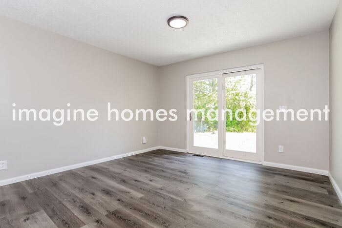 973 West Kemper Road – photo 5