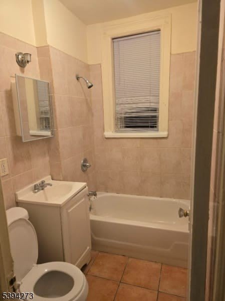135-37 40Th St – photo 3