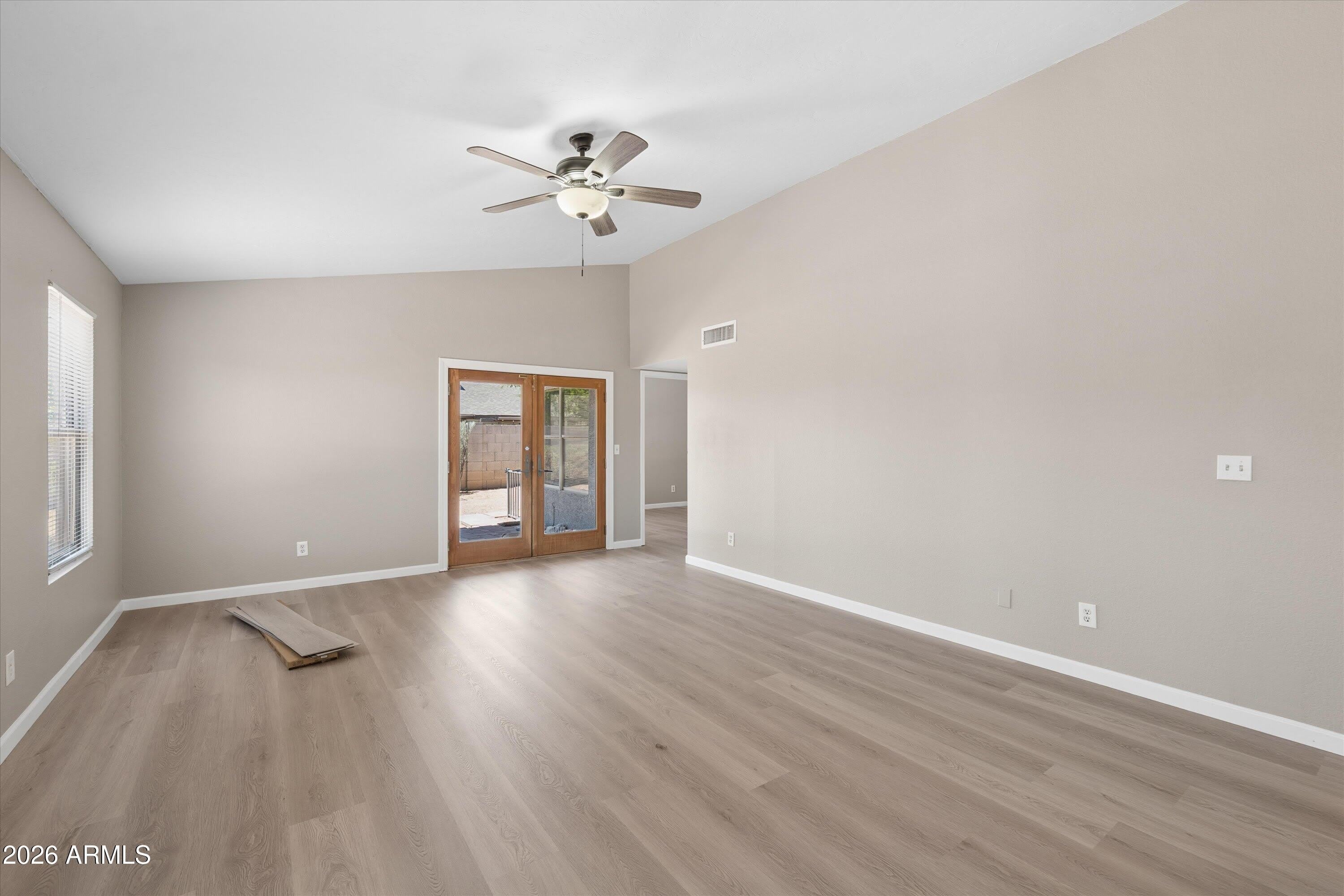 11904 N 76th Lane – photo 5