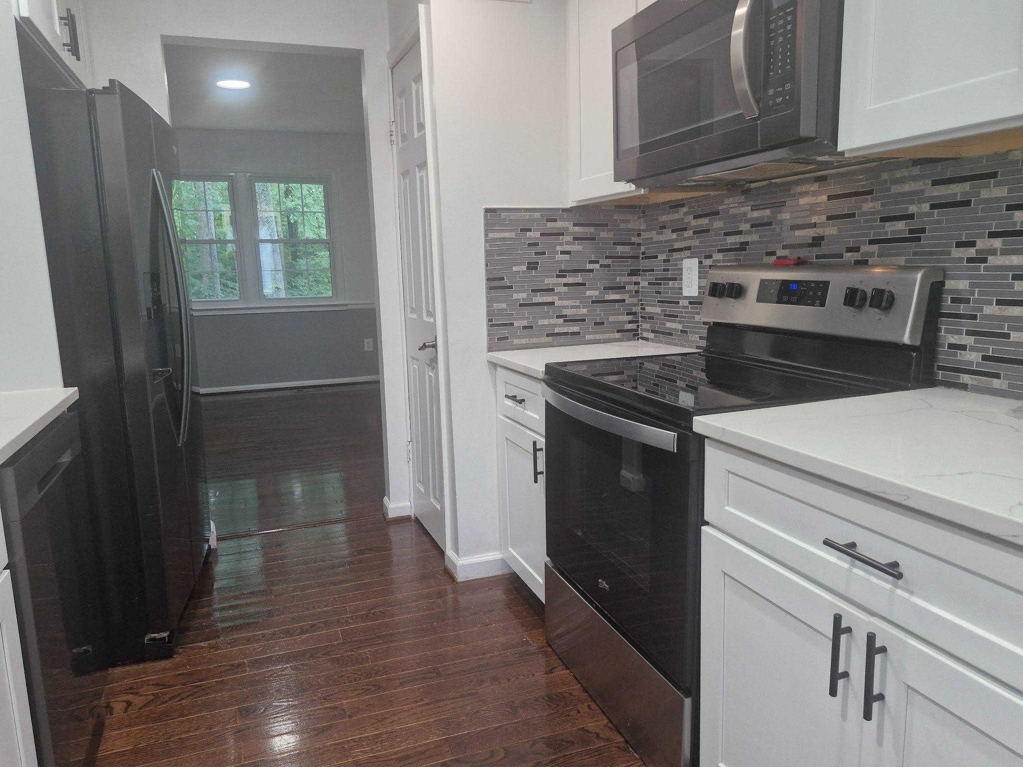7437 JAYHAWK Street – photo 5