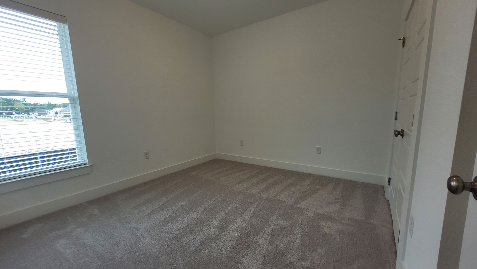 Stunning home in Garden Hill! – photo 5