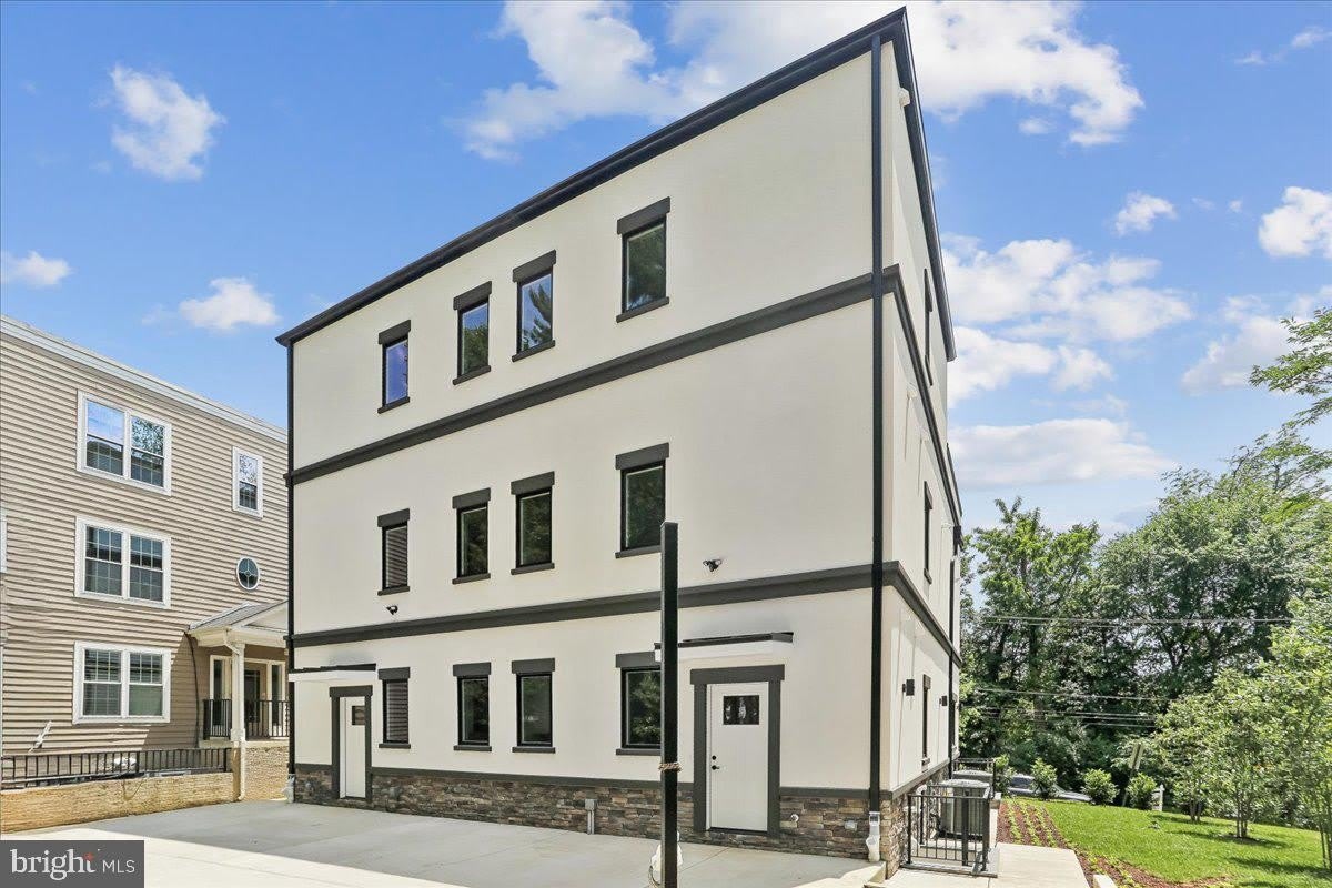 3929 FULTON Street NW – photo 5