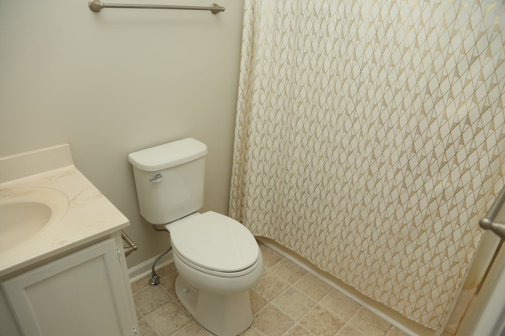 3 Bedroom Townhouse in Minor Hill – photo 2