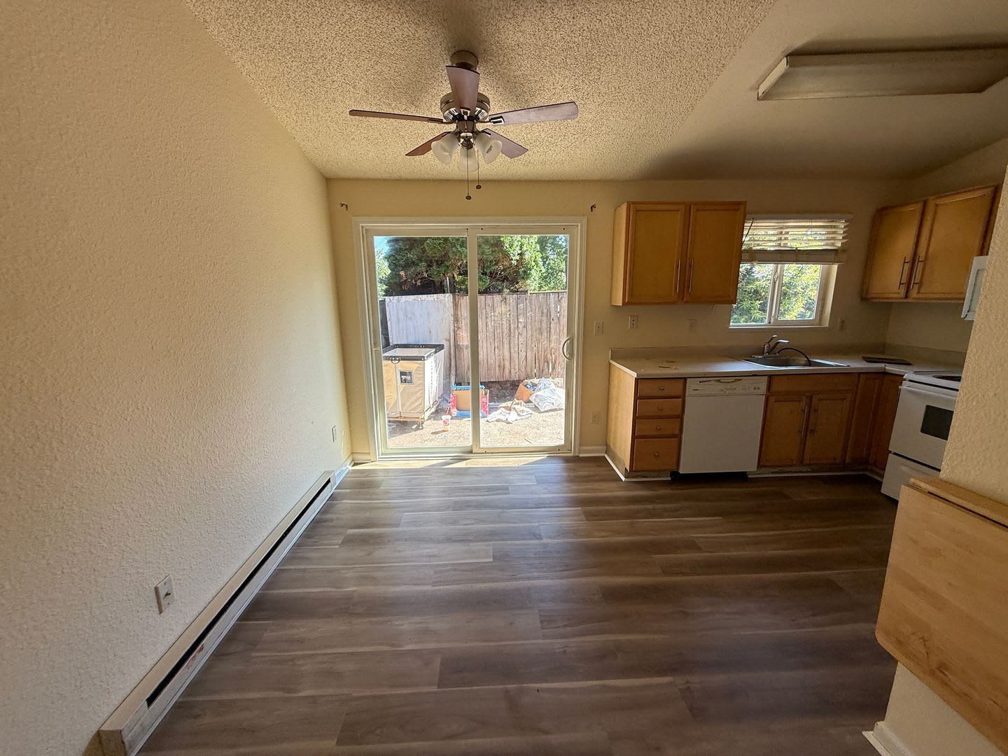18770 Nw Shadow Lane Move In Special First Month S Rent Free Rock Creek Duplex – photo 3