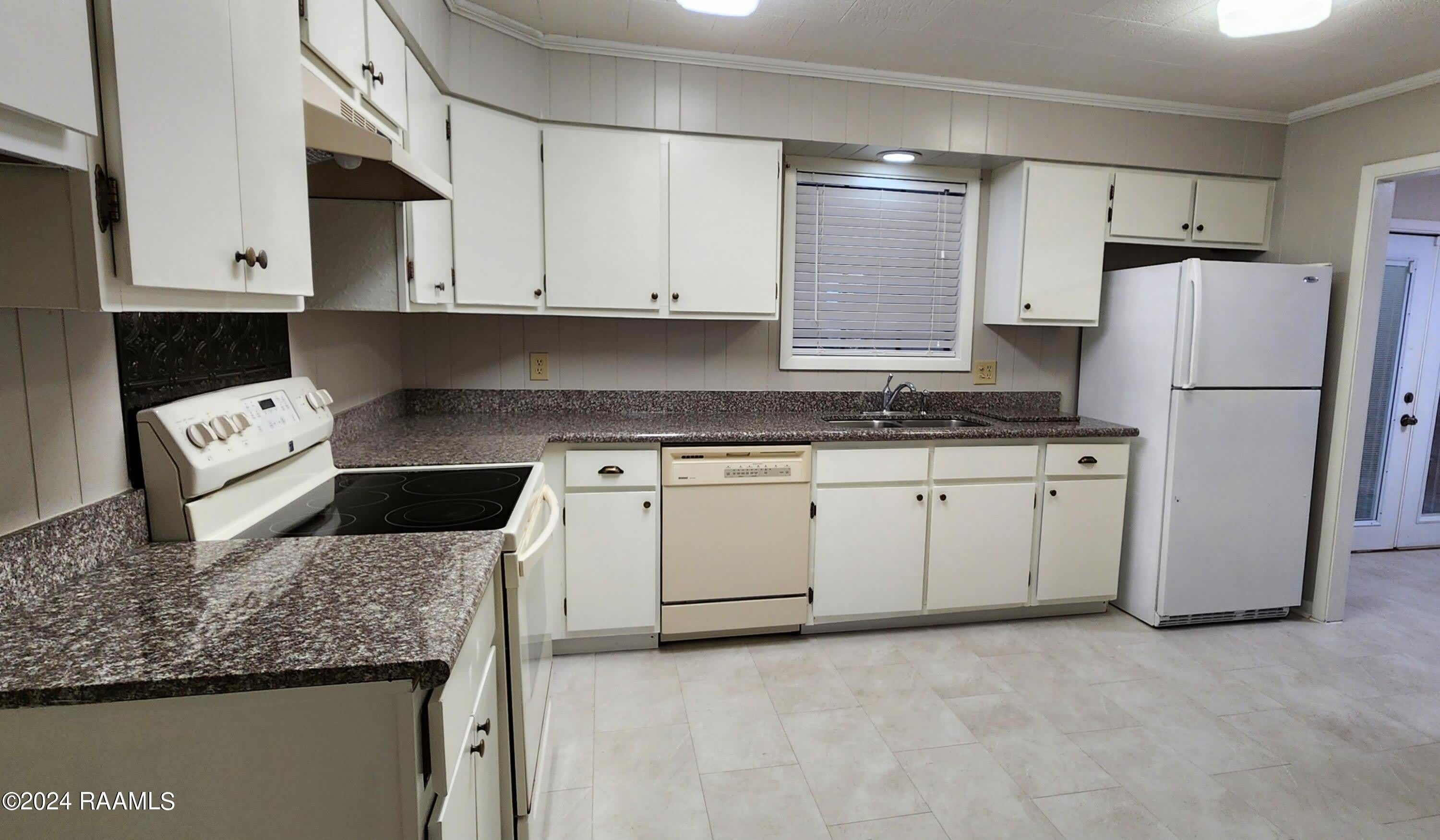 403 Bell Downs Drive – photo 4