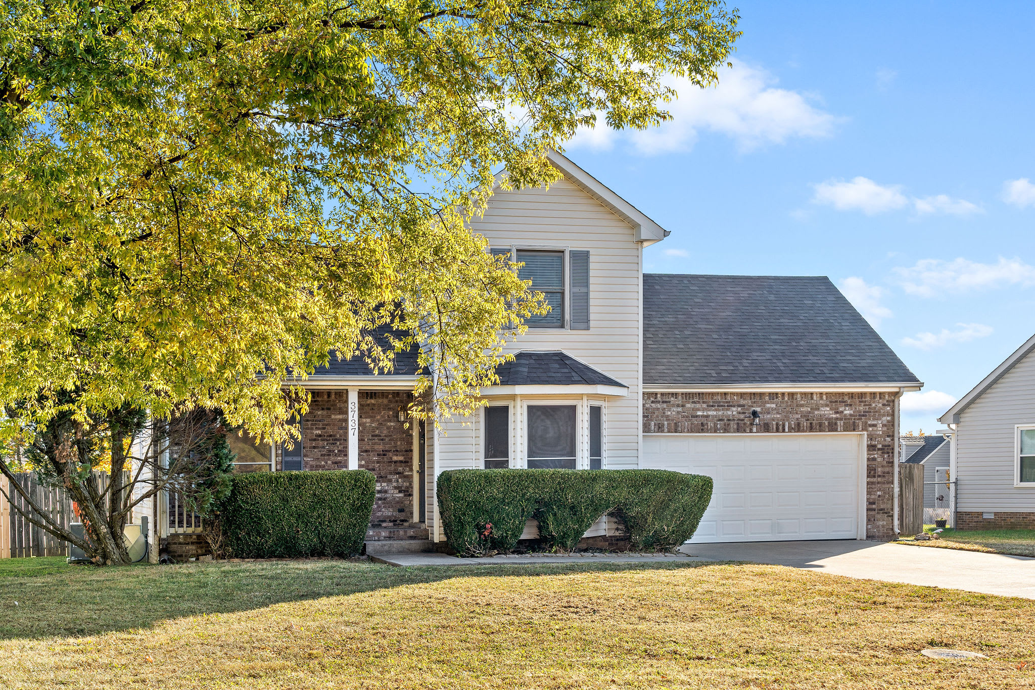 3737 Heather Drive – photo 2