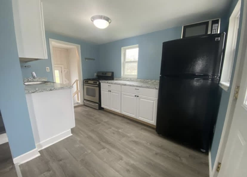 7168 Charles Street – photo 5