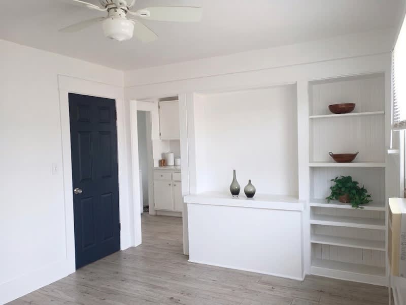 421 N. Virginia Ct. – photo 3