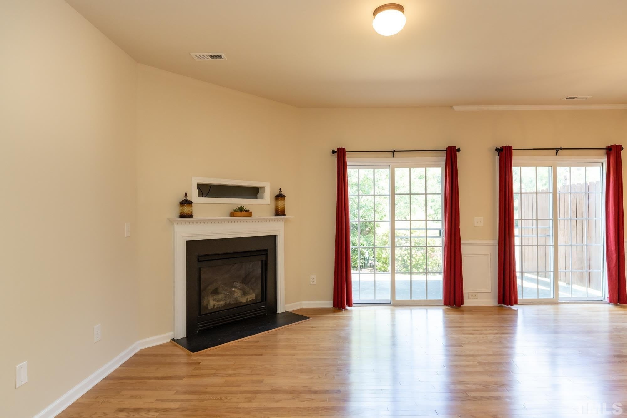700 Mardonie Reach Lane – photo 3