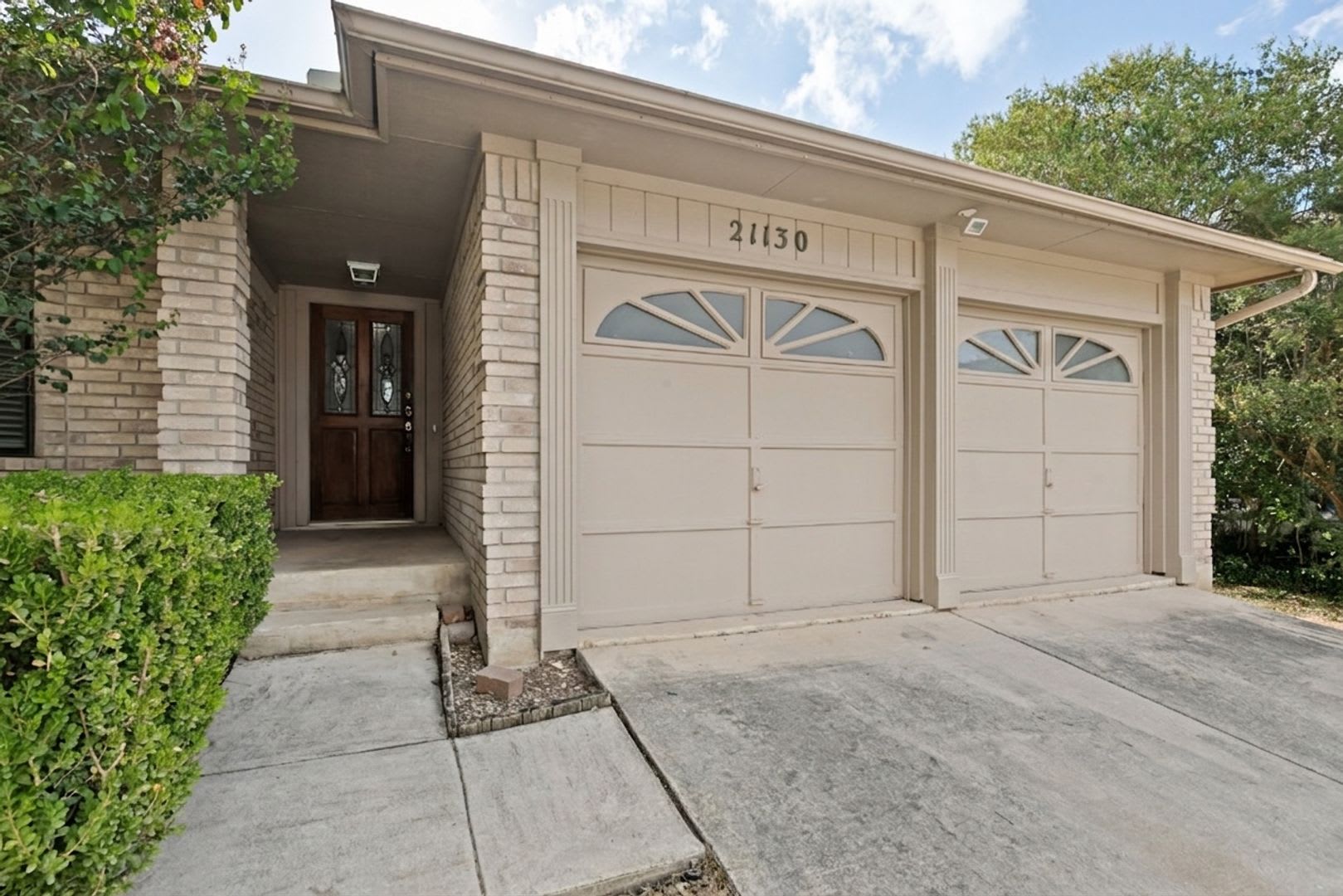3-BEDROOM SINGLE STORY HOME IN ENCINO PARK – photo 4
