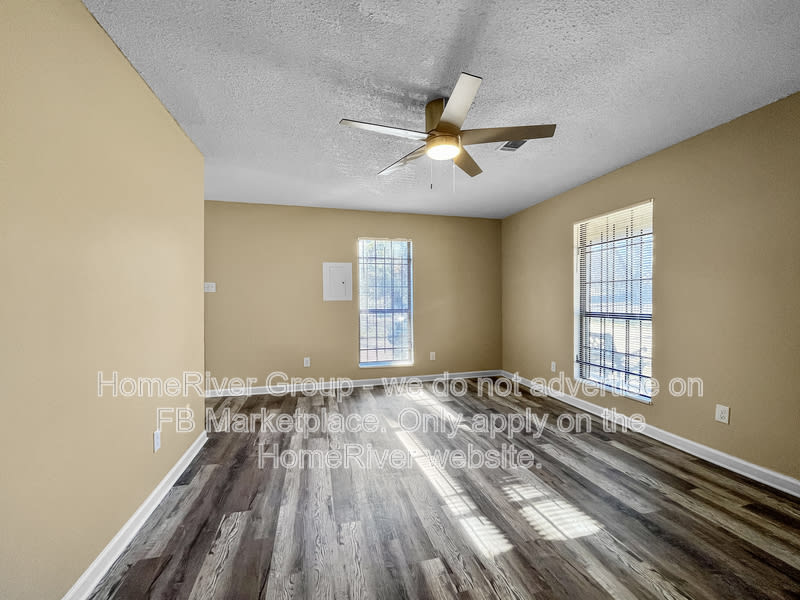 482 Williams Ave – photo 4