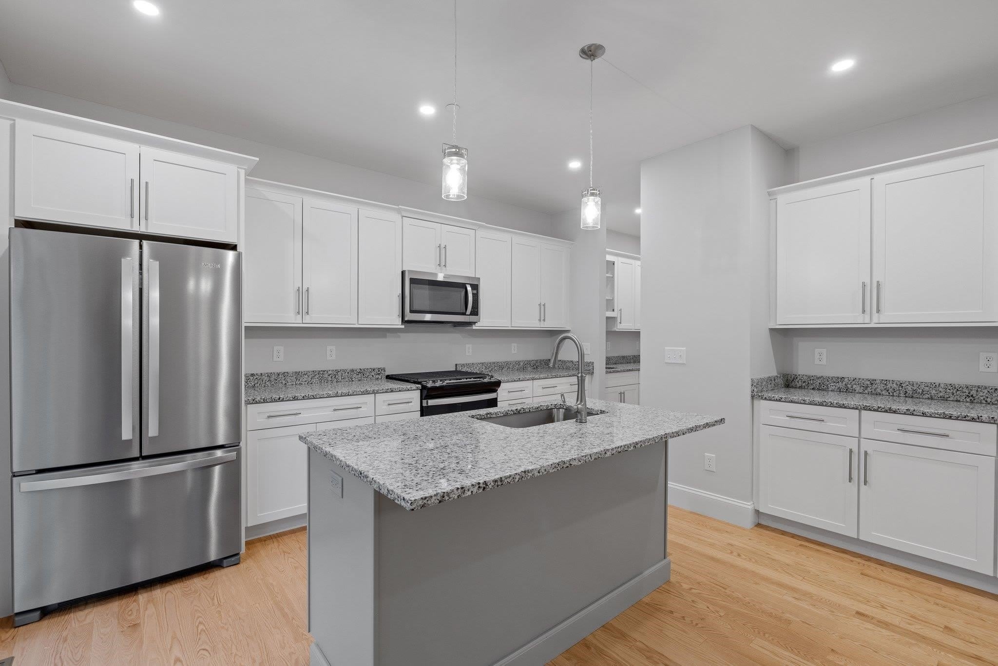 945 Londonderry Turnpike – photo 2