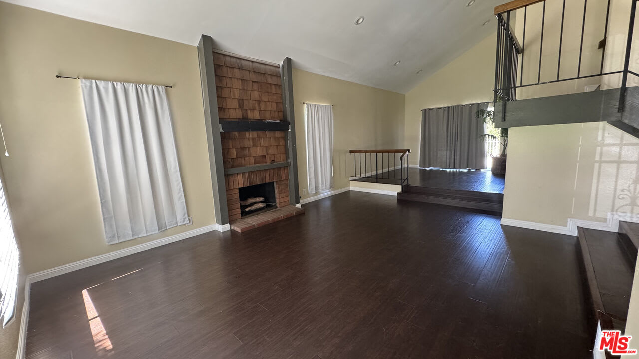 845 North Juarez Street – photo 4
