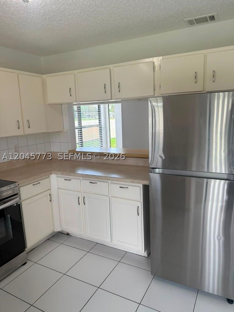 798 Sw Claudia Ave – photo 2