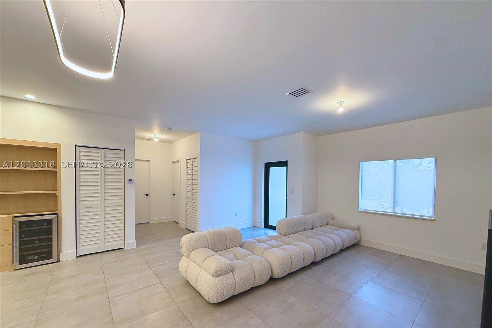 233 NW 120th St – photo 2