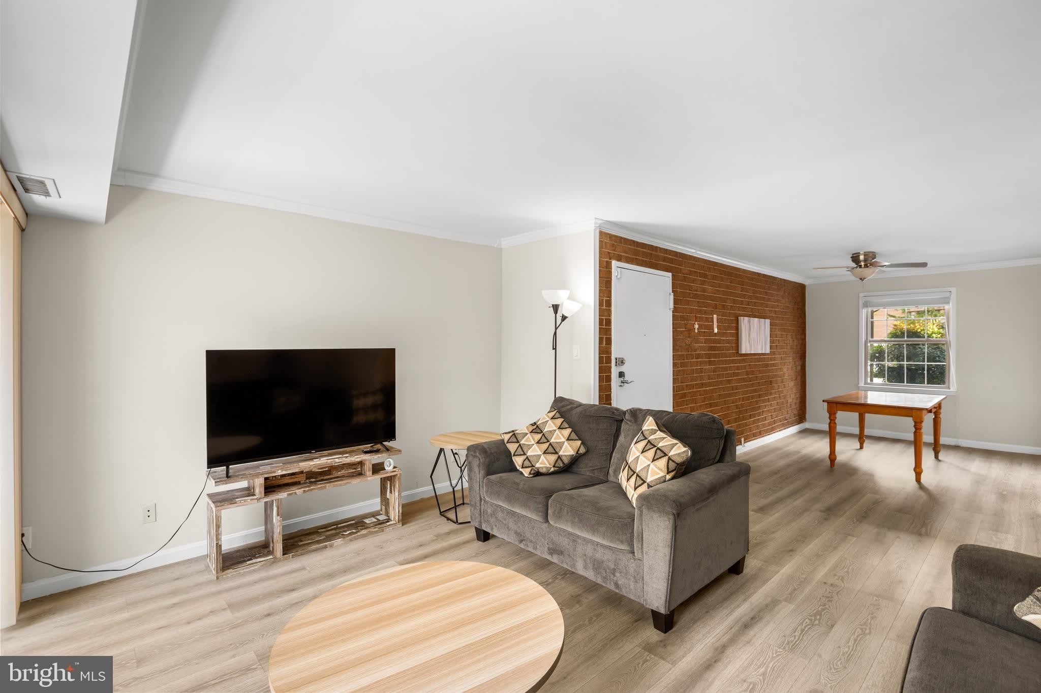 6034 WESTCHESTER PARK Drive – photo 4